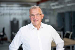 Andreas Schroth Andreas Schroth